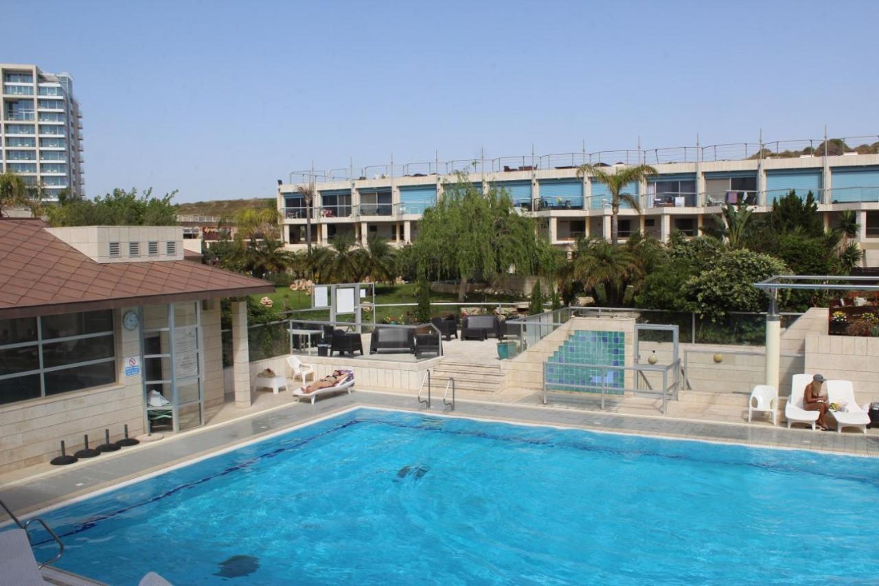 Last Minute Herzliya Luaran gambar